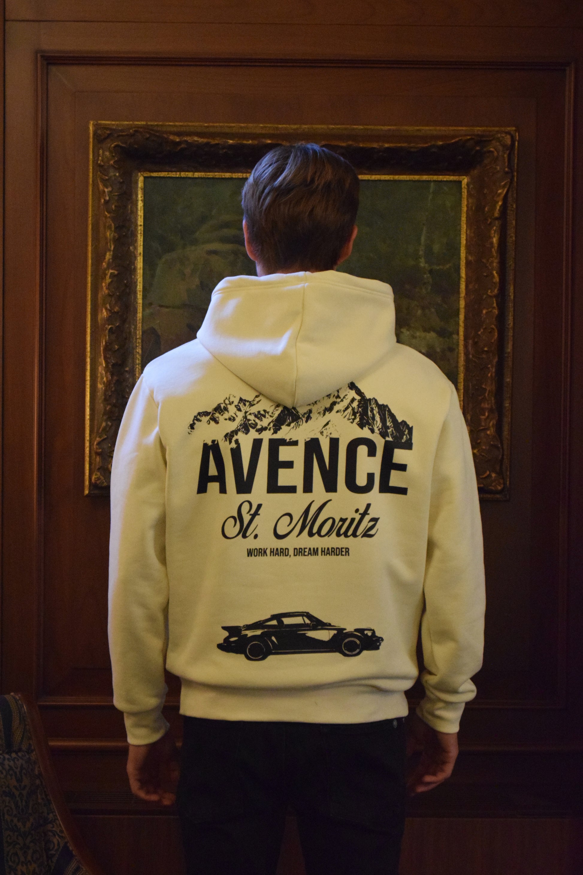 St. Moritz Hoodie – Cream