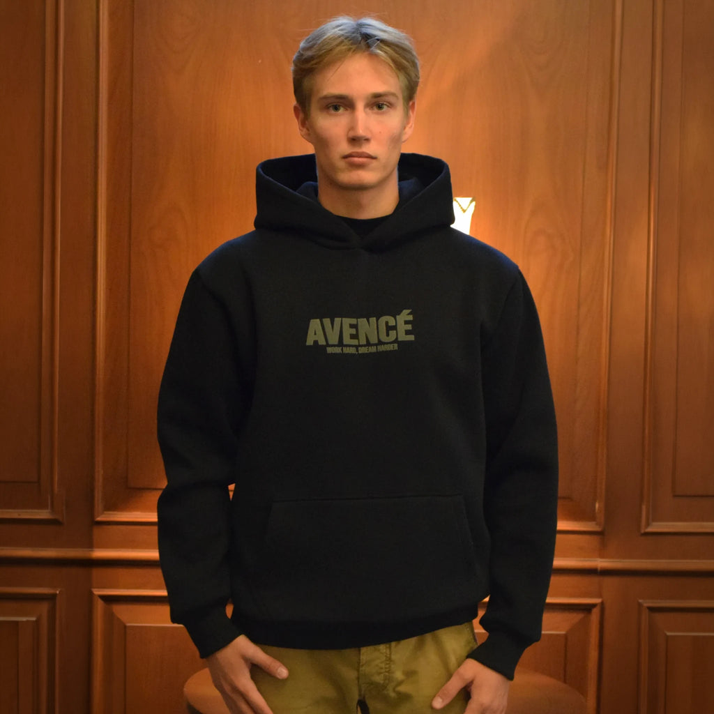 Big Dreams Hoodie – Black
